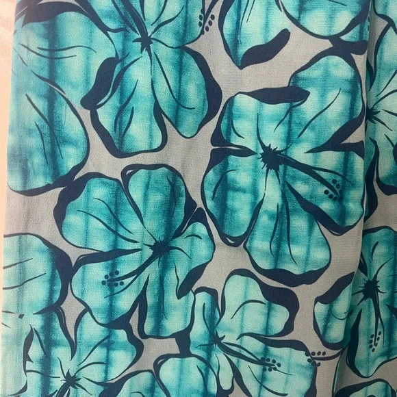 Blue Floral pants - Picture 8 of 8